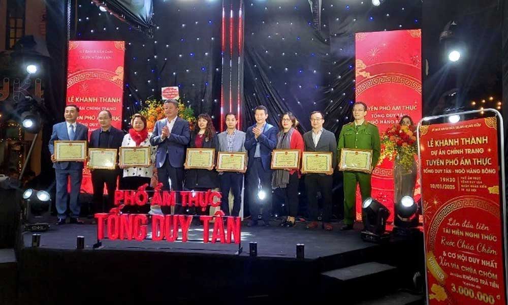 Phố ẩm thực Tống Duy Tân thay “áo mới”